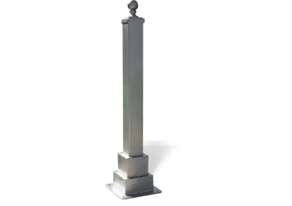 Charleston Bollard