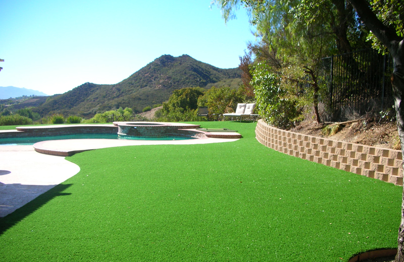 Synthetic turf installation